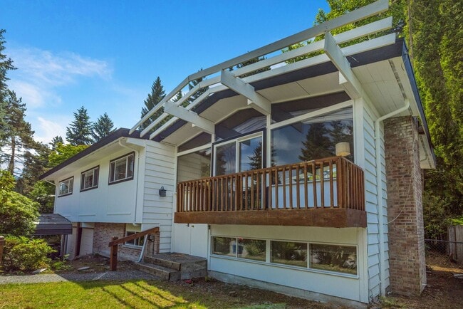 Photo - Spacious 5-Bed, 2.5-Bath Home in Newport Hills, Bellevue