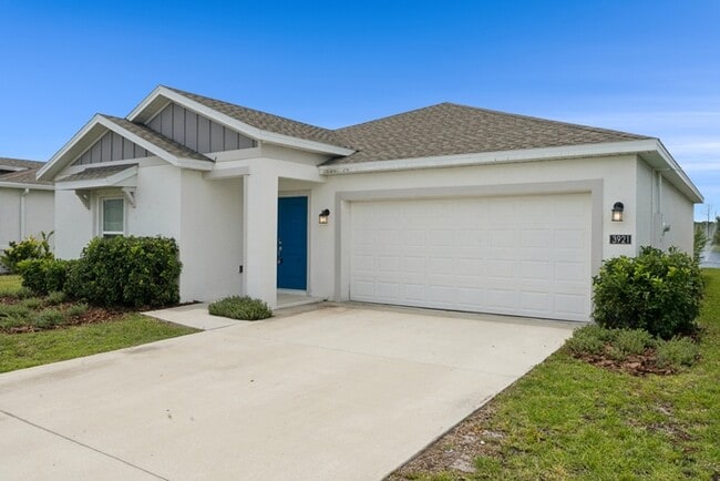 Photo - 3921 Willowbrook Drive