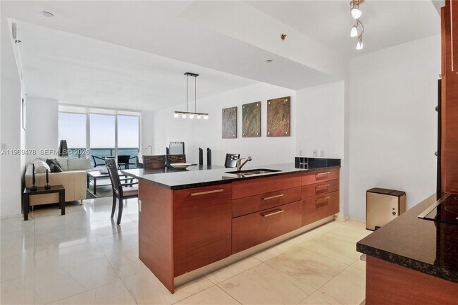 Photo - 1830 S Ocean Dr Unidad 3211