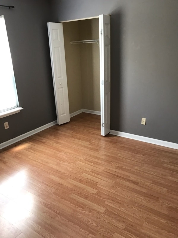 Photo - 205 Fox Run Rd