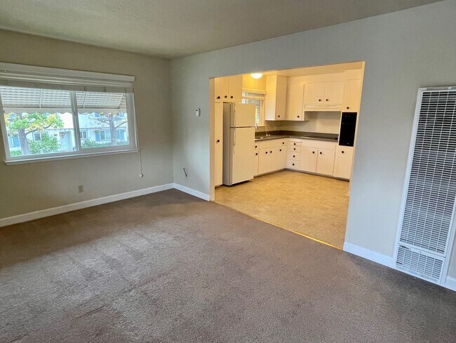 Photo - Must see to appreciate 1 Bedroom 1 Bath up... Unit 6