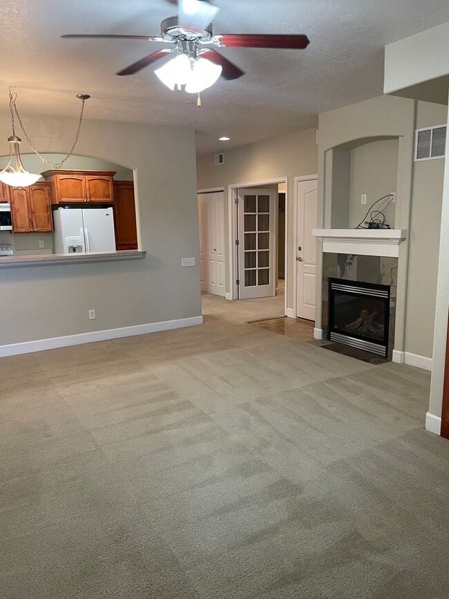 Photo - Beautiful/Quick I-25 Access 2 Bed 2 Bath Condo in Wellington Unit 103