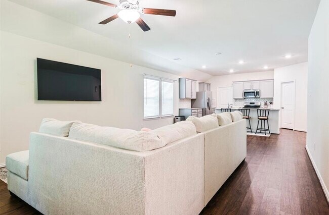 Photo - 4639 Sequoia Echo Dr