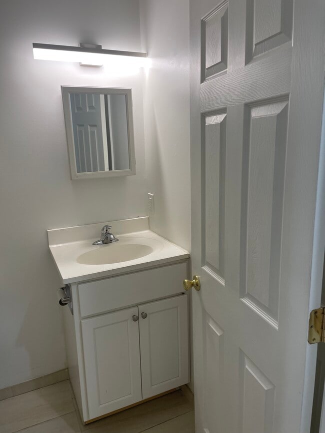 Photo - Mantua Preservation Project