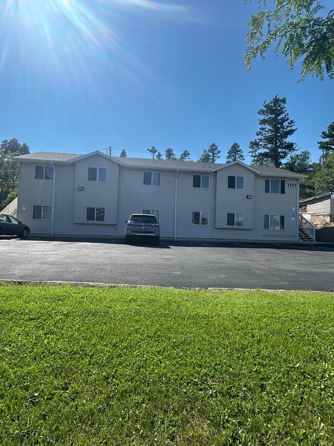 Photo - 1111 Silver St