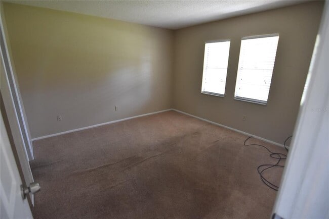 Photo - 423 Longwood Cir