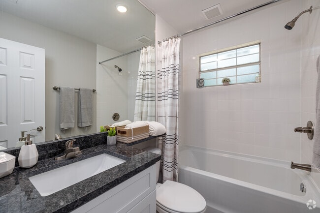 2BR, 1BA - 1,036SF - Bathroom