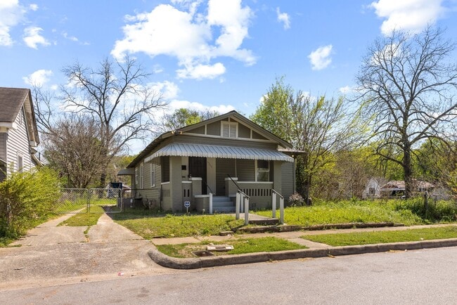 Building Photo - 6309 3rd Ave S