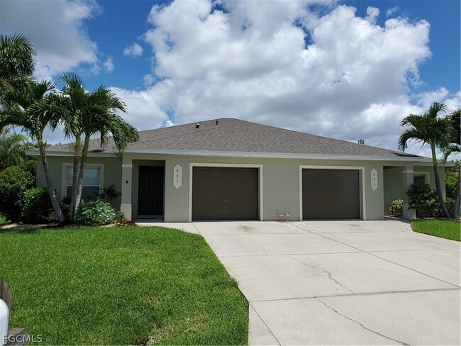 Building Photo - 621 SE 46th Ter