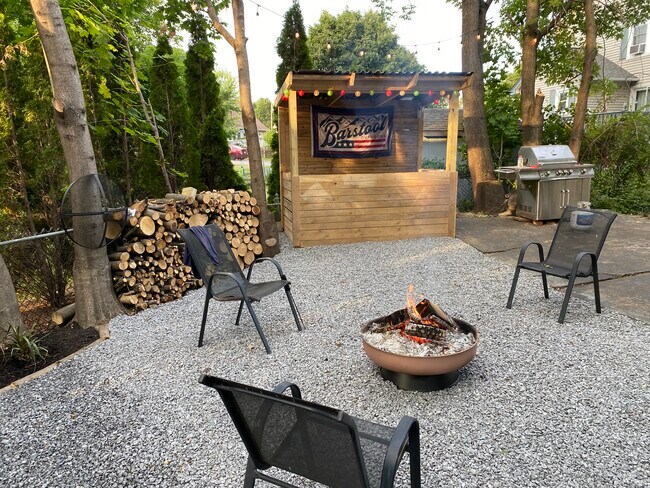 backyard fire pit and bar - 34 Hayes Ave Unit #1