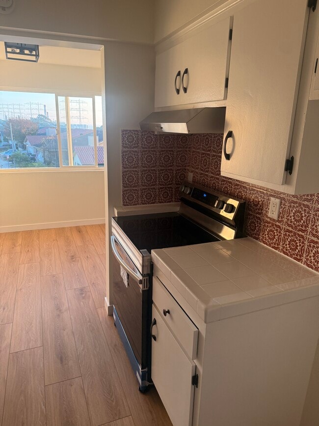 Building Photo - 770 W Imperial Ave Unit 87