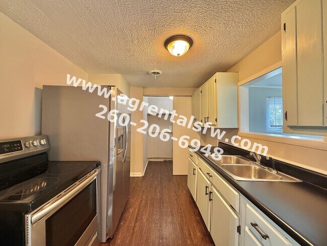 Photo - 2627 Belle Vista Blvd
