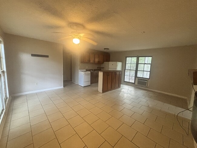 Photo - 117 Herron Dr