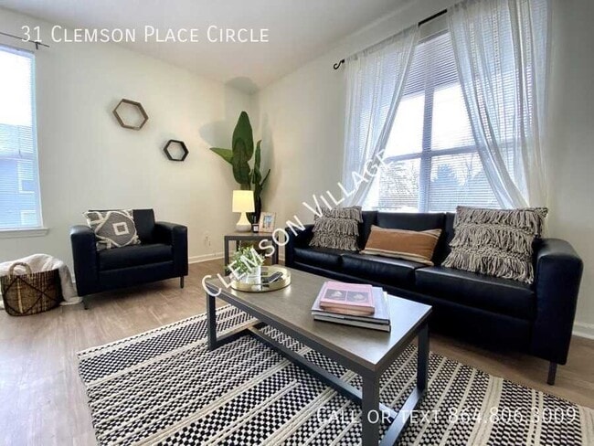 Photo - 31 Clemson Pl Cir