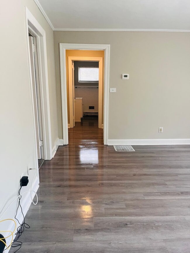 Photo - three bedroom duplex with ALL utilities included