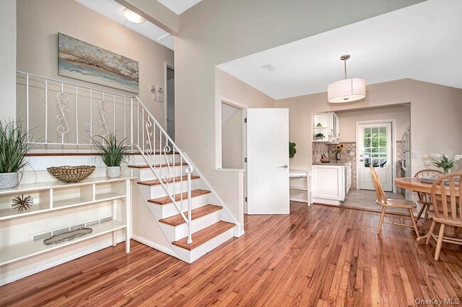 Photo - 22 Daly Cross Rd