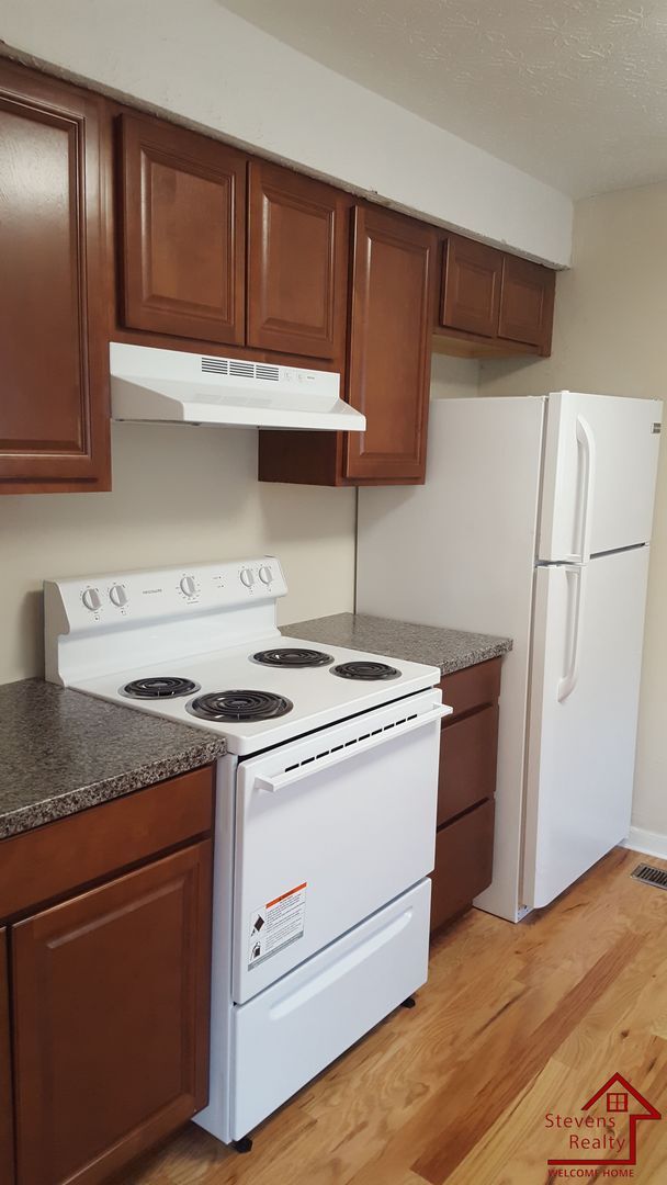Photo - 1123 Massachusetts Ave
