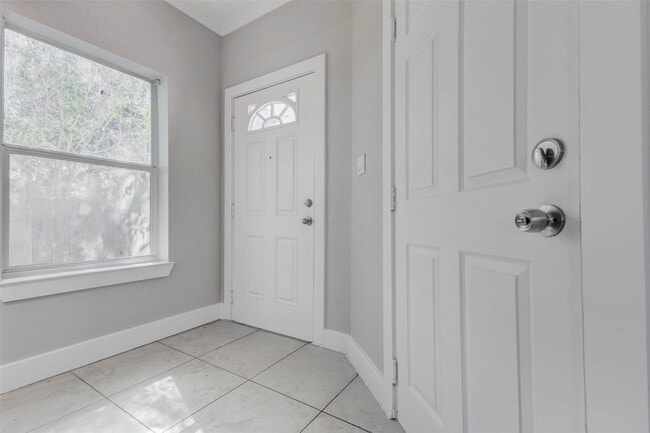 Photo - 4834 Hollow Hook Rd Unit A