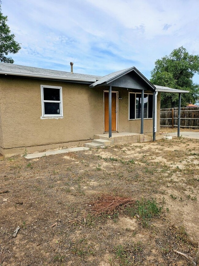 Photo - ALL PROSPECTIVE TENANTS MUST SUBMIT A $58 ...