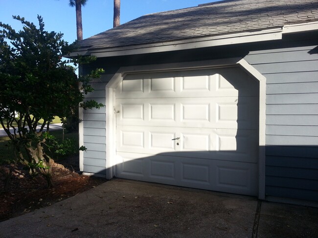 1 Car Garage with Automatic Opener