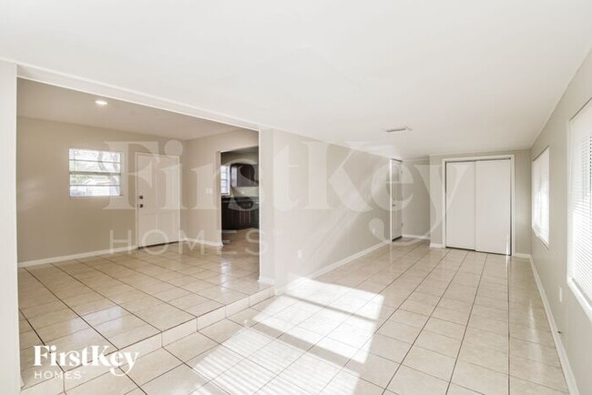 Photo - 211 W 108th Ave