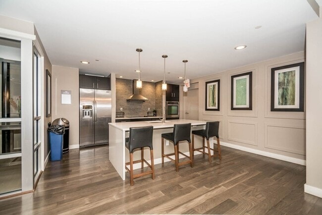 Photo - 130 John St Unit 130 John St -  242