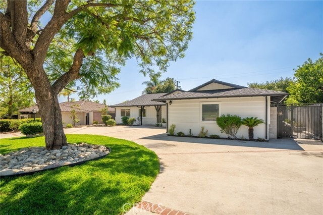 Photo - 205 N Hacienda Ave