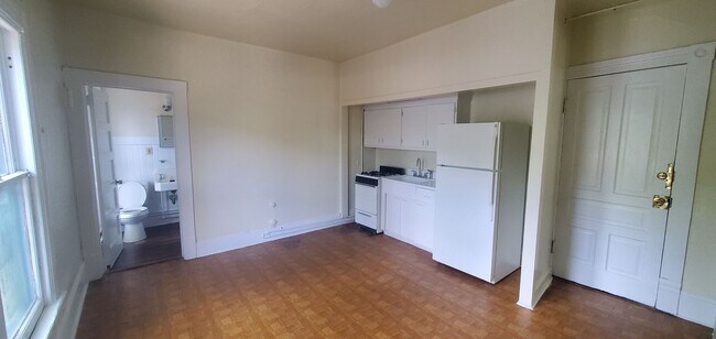 Photo - 612 Fifth Ave Unit Apt. #4