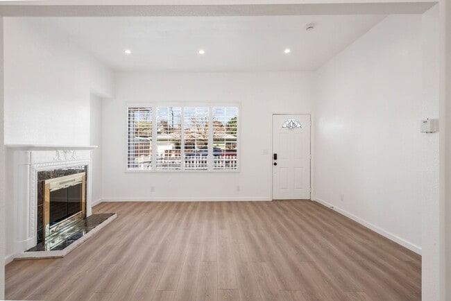 Photo - Move-In Ready Gem with Convenient Location