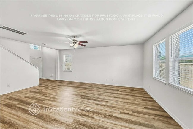 Photo - 18702 Walden Glen Cir