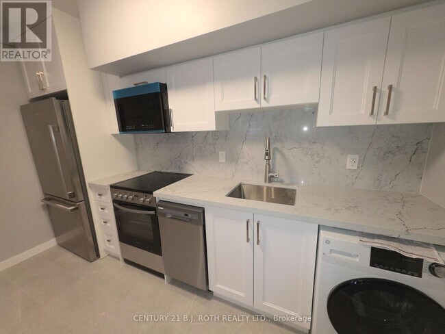 Photo - 82 Albert St N Unité 6