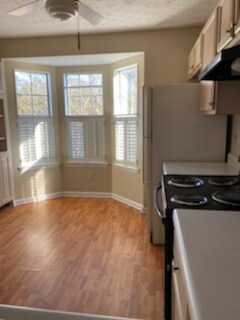 Photo - 3874 Meadow Creek Dr