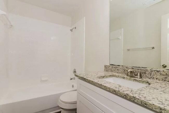 Photo - 21406 Somerset Park Ln