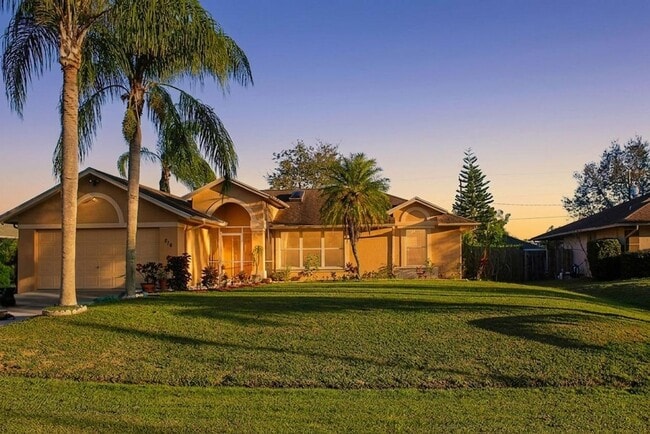 Building Photo - Port St. Lucie Home for rent