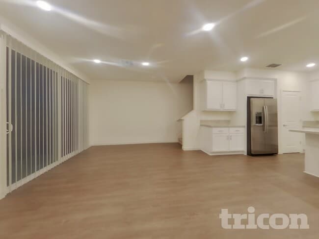 Photo - 2046 Delta Vw Ave