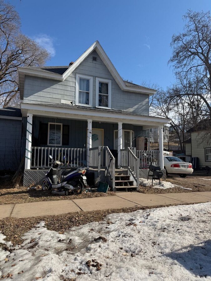 Photo - 315 N Grove St Unit 315 N Grove 1