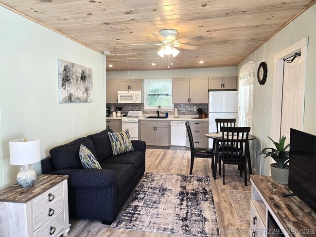 2219 Co Rd 721