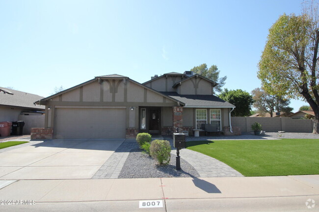 Building Photo - 8007 E Tuckey Ln Rental