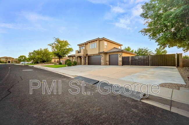 Photo - 3782 Brade Lane