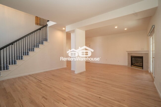 Photo - 1237 St John St