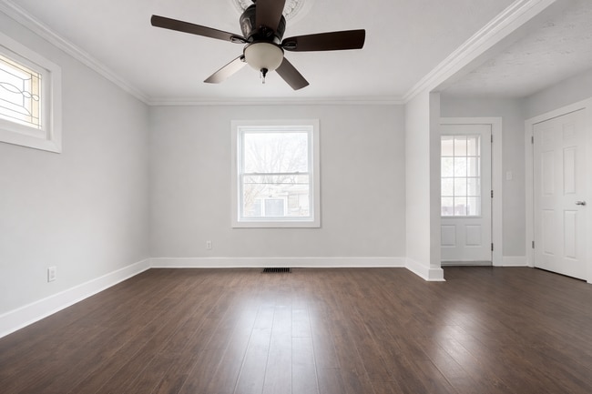 Photo - 5321 Morrison St Unit Lower