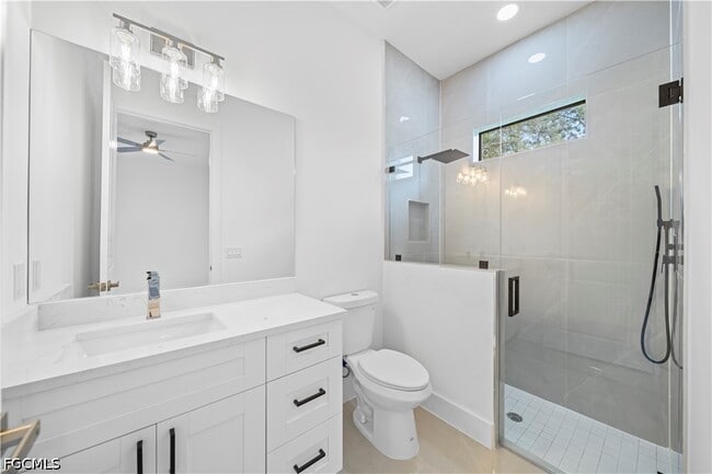 Photo - 2218 Fairway Dr