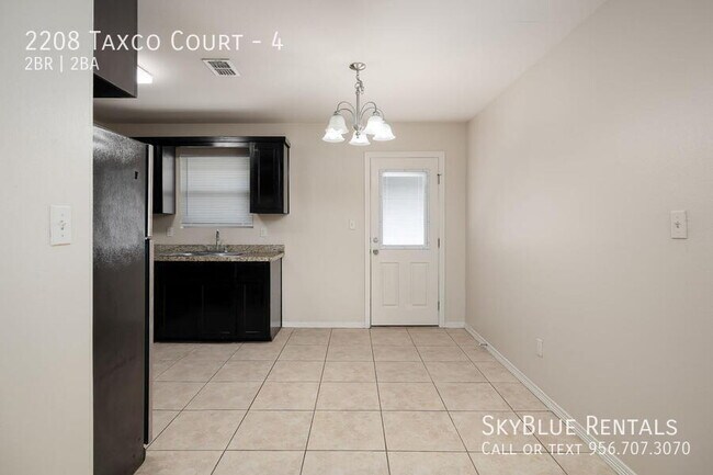 Photo - 2208 Taxco Ct Unit 4