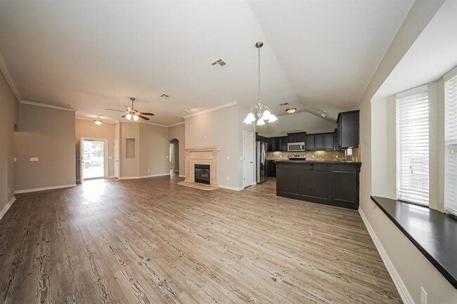 Photo - 9423 Peachtree Ln