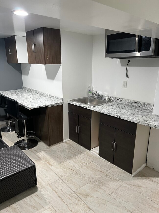 Photo - 39 Washington Ave