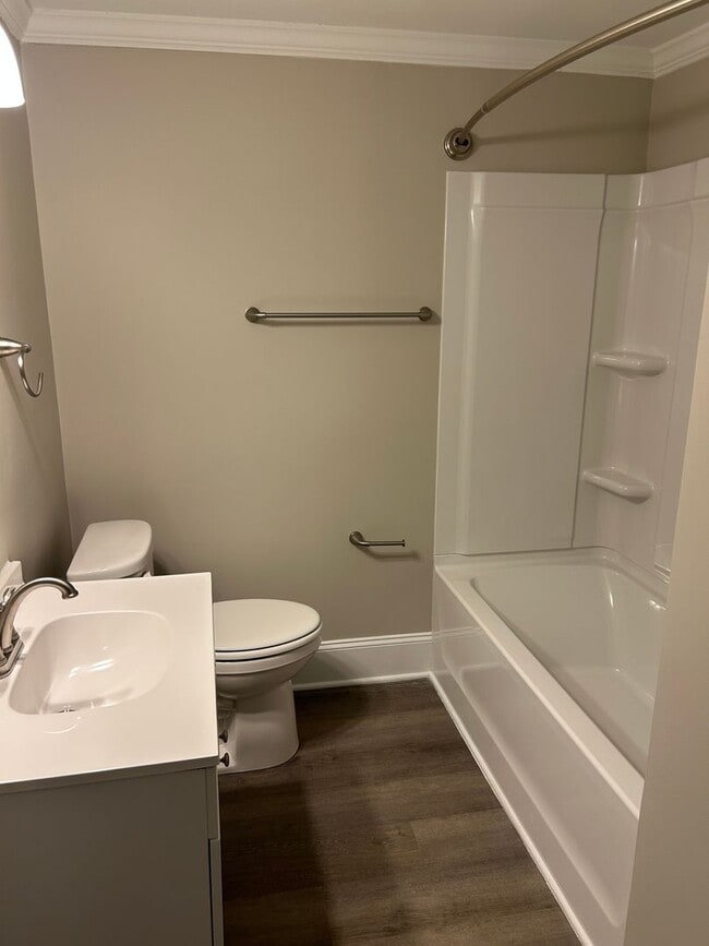 Photo - 2848 N Glenn Ave