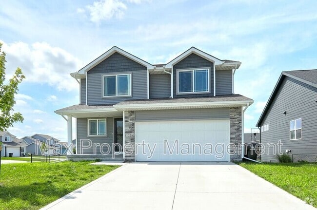 Building Photo - 1255 NW Pne Blf Cir Rental