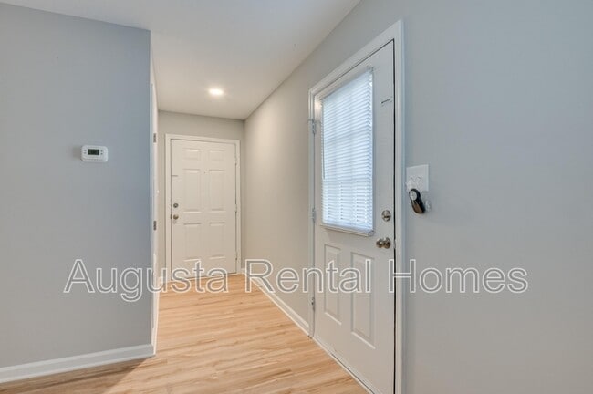 Photo - 328 Old Plantation Rd