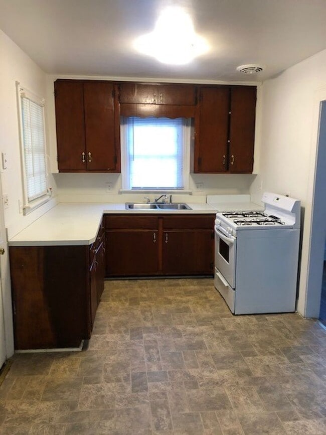 Photo - 206 Hudson St