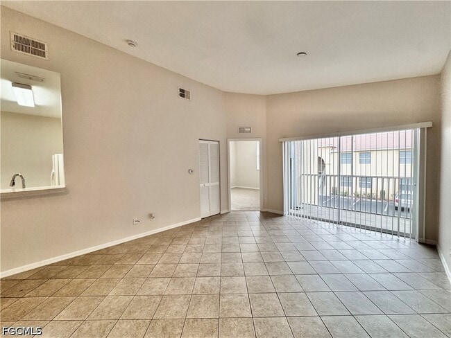 Photo - 4128 Bellasol Cir Unit 1424